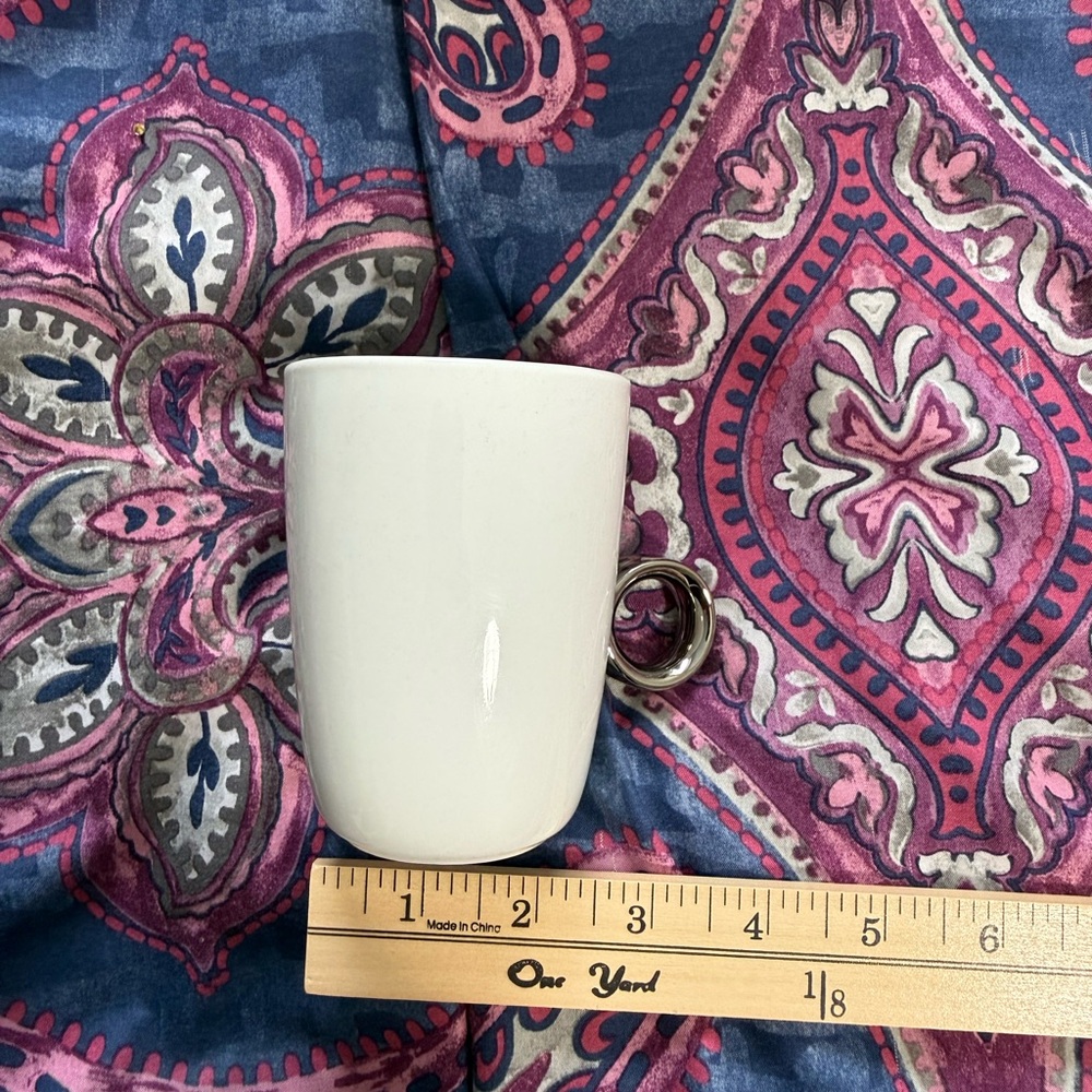 Fred White Mug with Silver Ring Handle - Picture 4 of 5